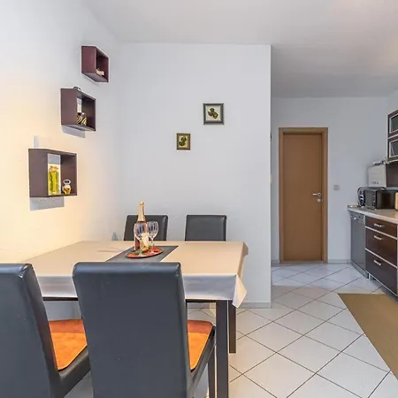 Appartamento Teri Nova Vas (Porec)